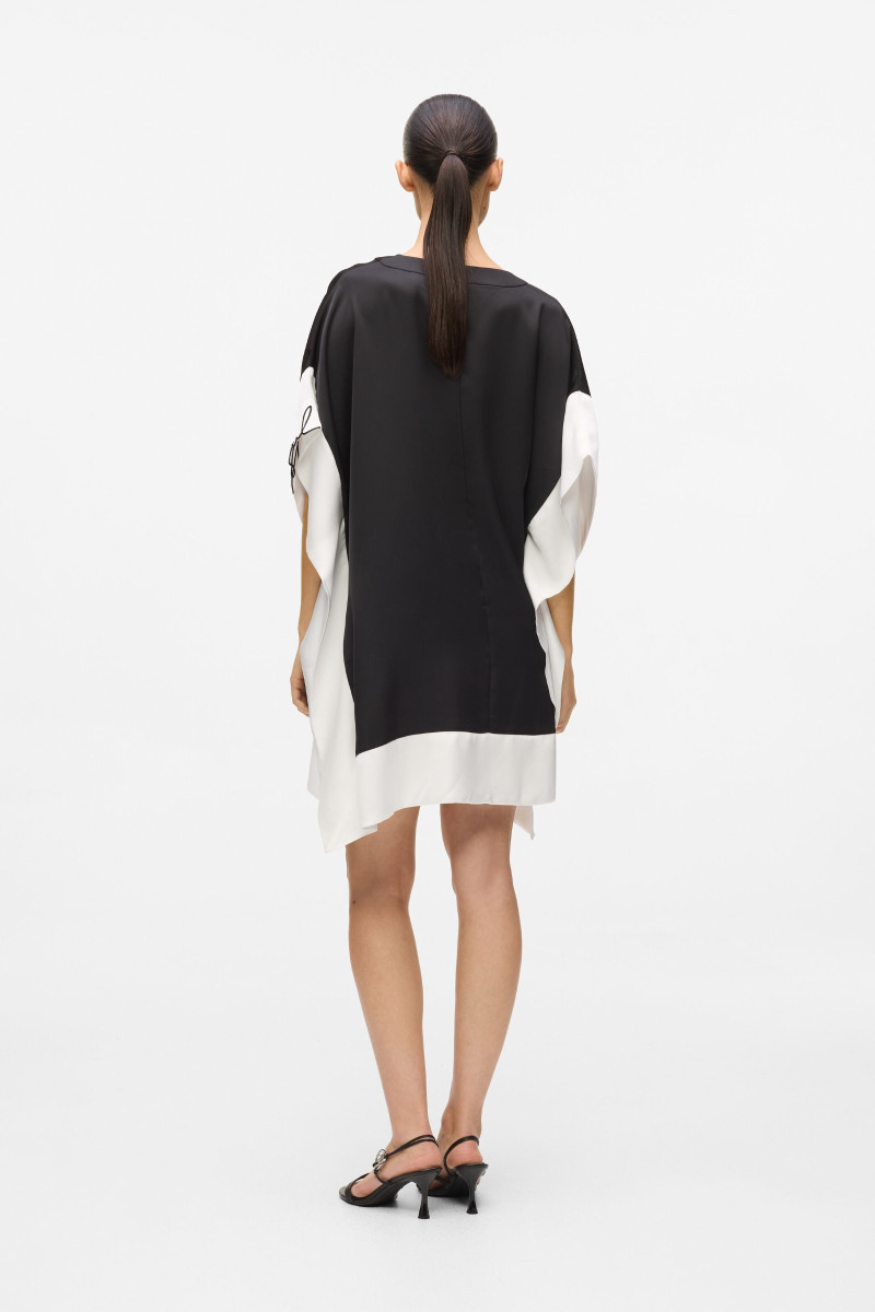 Šaty Karl Lagerfeld Signature Casual Dress White/Black