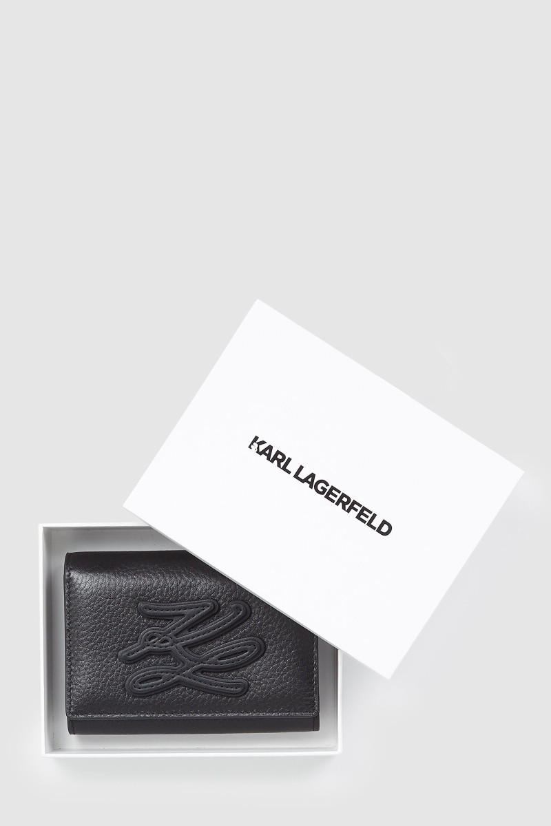 Peňaženka Karl Lagerfeld K/Autograph Patch Md Bfld Wllt Black-Nickel