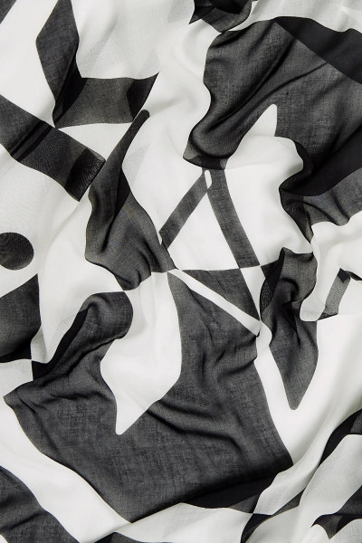 SÁL KARL LAGERFELD K/CIRCLE MODAL SCARF - Kép 4