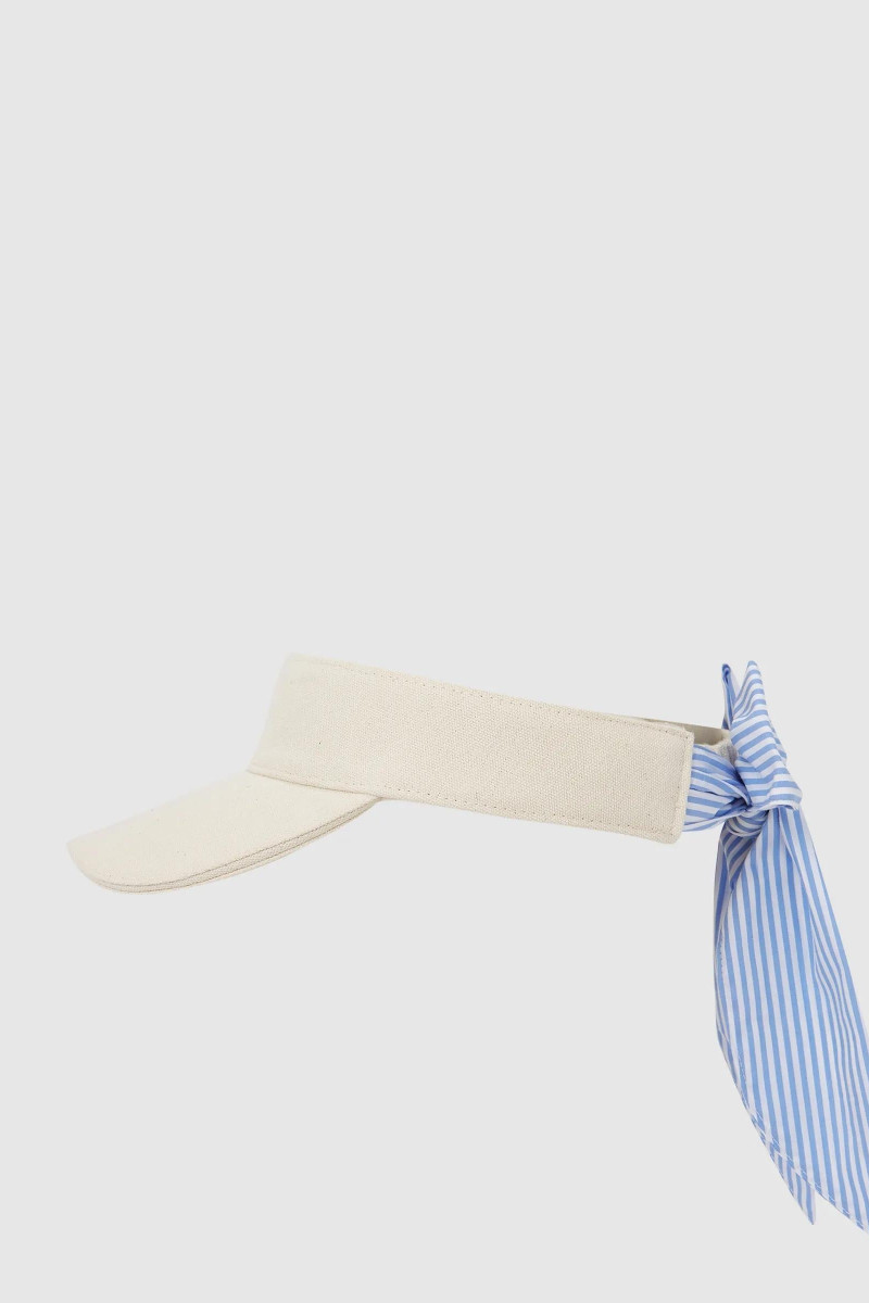 Šilt Karl Lagerfeld Ikon Tie Visor Natural