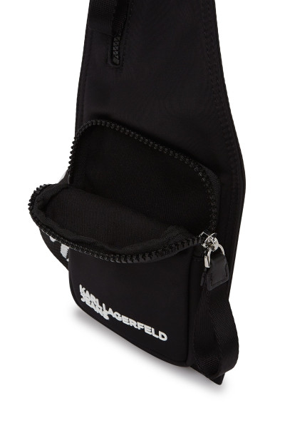 CROSSBODY KARL LAGERFELD JEANS KLJ ESSENTIAL NYLON SLING BAG - Kép 7