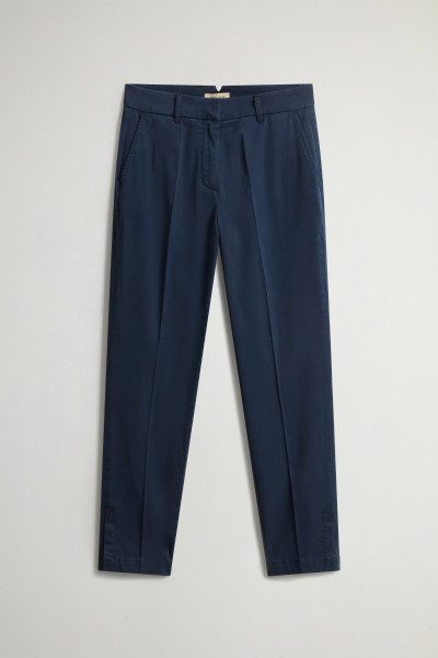 NADRÁG WOOLRICH STRETCH SATIN CHINO PANTS - Kép 3