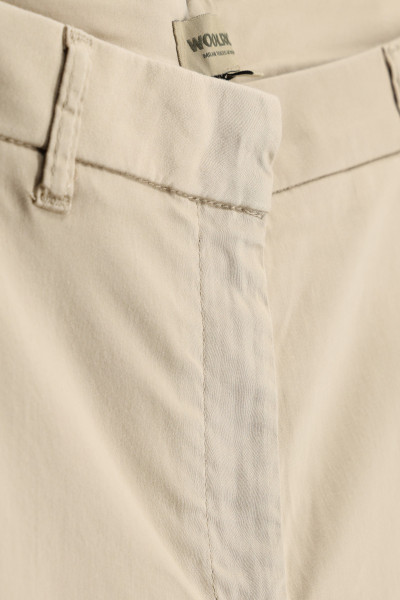 NADRÁG WOOLRICH STRETCH SATIN CHINO PANTS - Kép 6