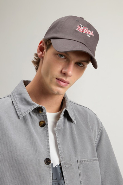 ŠILTOVKA WOOLRICH LOGO BASEBALL CAP - Fotografia č. 4