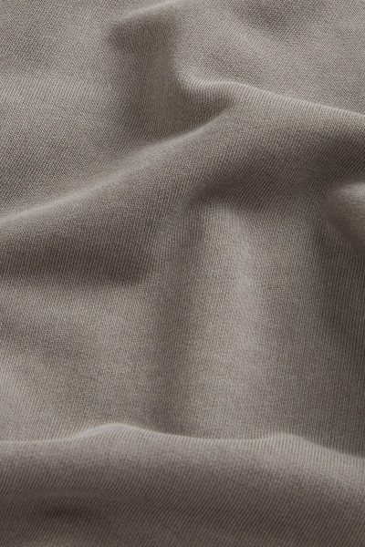 MIKINA WOOLRICH GARMENT DYED LOGO CRENEWCK - Fotografie č. 6