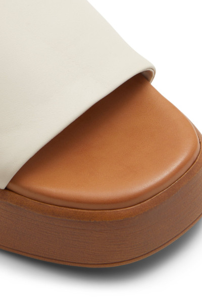 BOTY NA VYŠŠÍ PLATFORMĚ ALDO YASSU - Fotografie č. 6