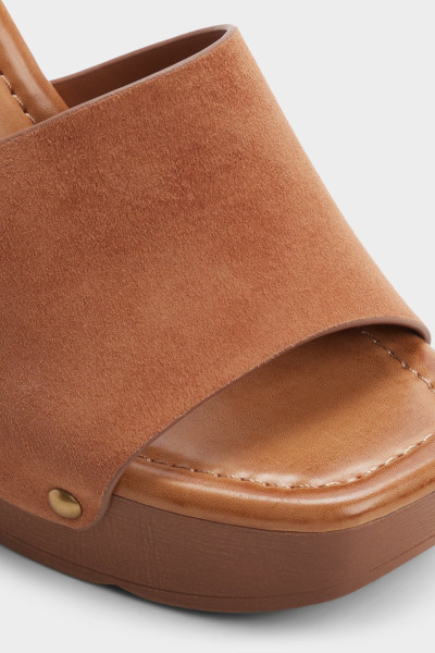 BOTY NA VYŠŠÍ PLATFORMĚ ALDO GROUNDED - Fotografie č. 6