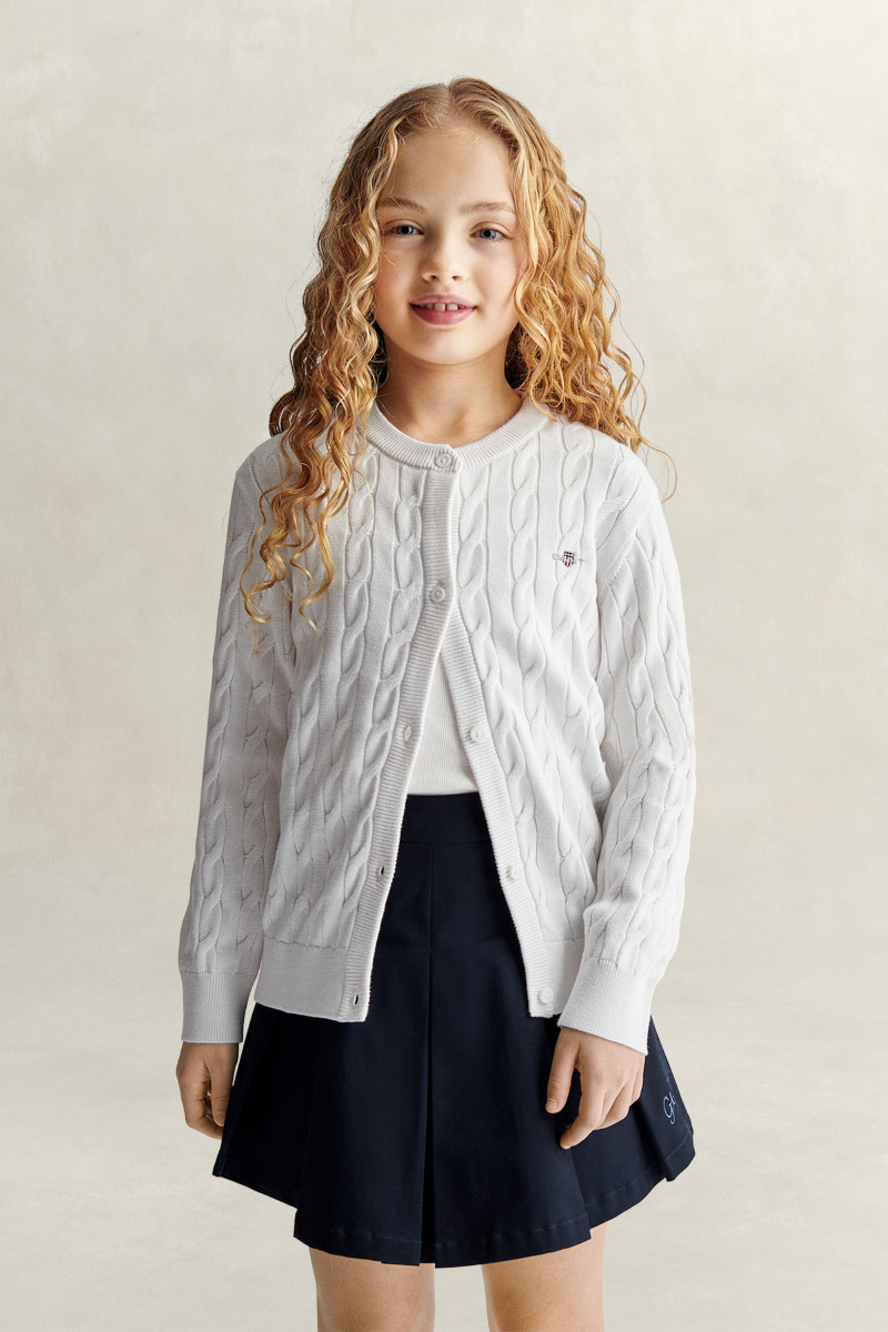 KARDIGÁN GANT SHIELD CABLE KNIT CARDIGAN WHITE