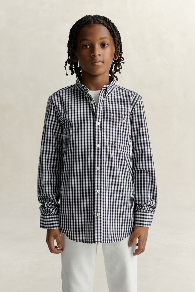 E-shop KOŠILE GANT SHIELD GINGHAM POPLIN SHIRT EVENING BLUE
