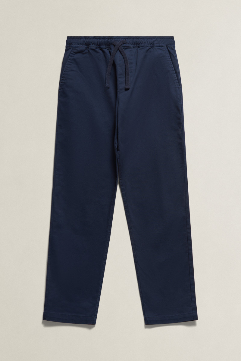 E-shop DŽÍNY GANT CHINO DRAWSTRING TROUSER MARINE