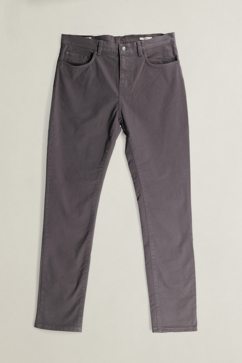 DŽÍNSY GANT SLIM DESERT JEANS DUSKY ANTHRACITE