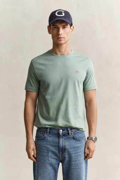 TRIČKO GANT REG SHIELD SS T-SHIRT - Fotografia č. 1