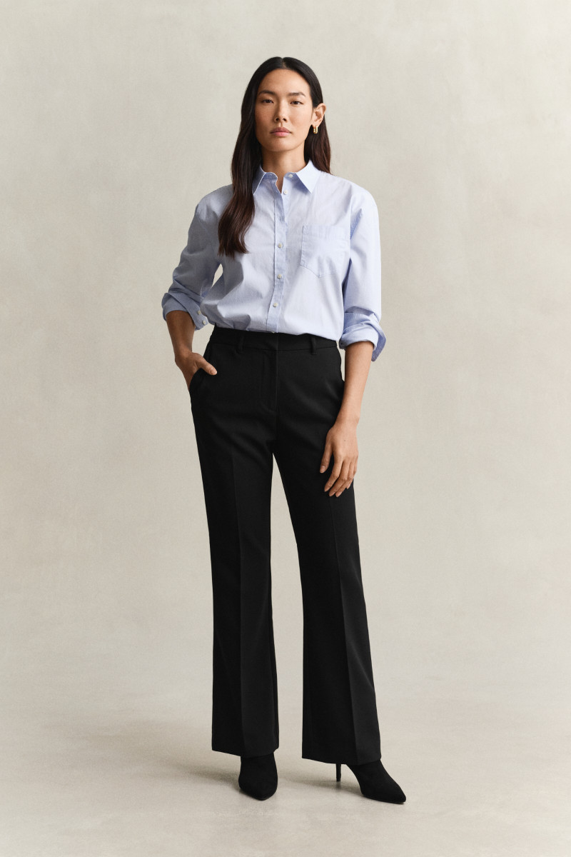NOHAVICE GANT SLIM FLARE SLACK BLACK