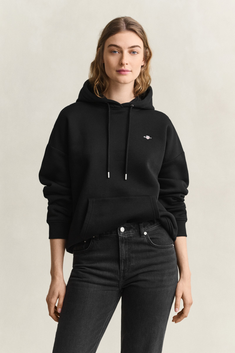 MIKINA GANT SHIELD HOODIE BLACK
