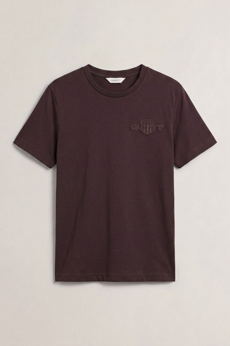 TRIČKO GANT REG TONAL SHIELD SS T-SHIRT DEEP BROWN
