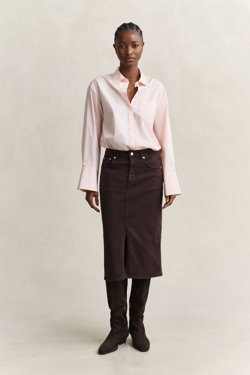 SUKŇA GANT TWILL COLOR PENCIL SKIRT DEEP BROWN