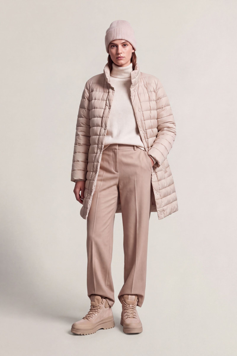 KABÁT GANT LIGHT DOWN COAT OAT BEIGE