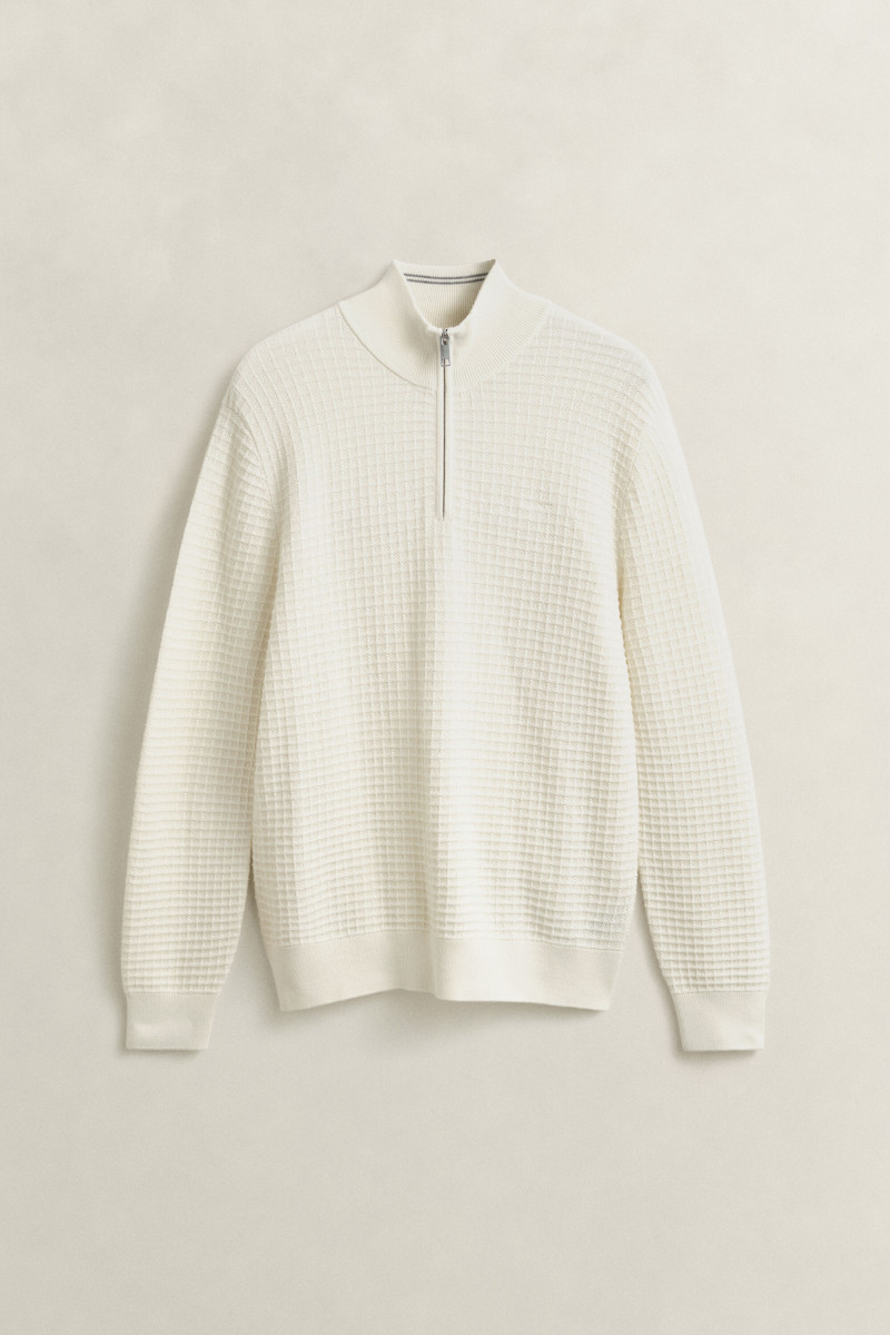 SVETER GANT COTTON TEXTURE HALF ZIP EGGSHELL