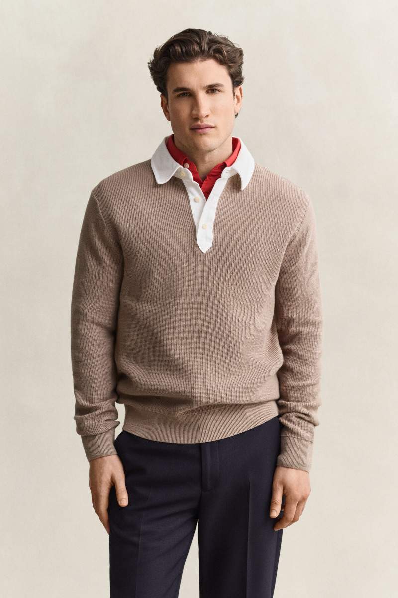 SVETER GANT COTTON MERINO RUGGER MIST TAUPE