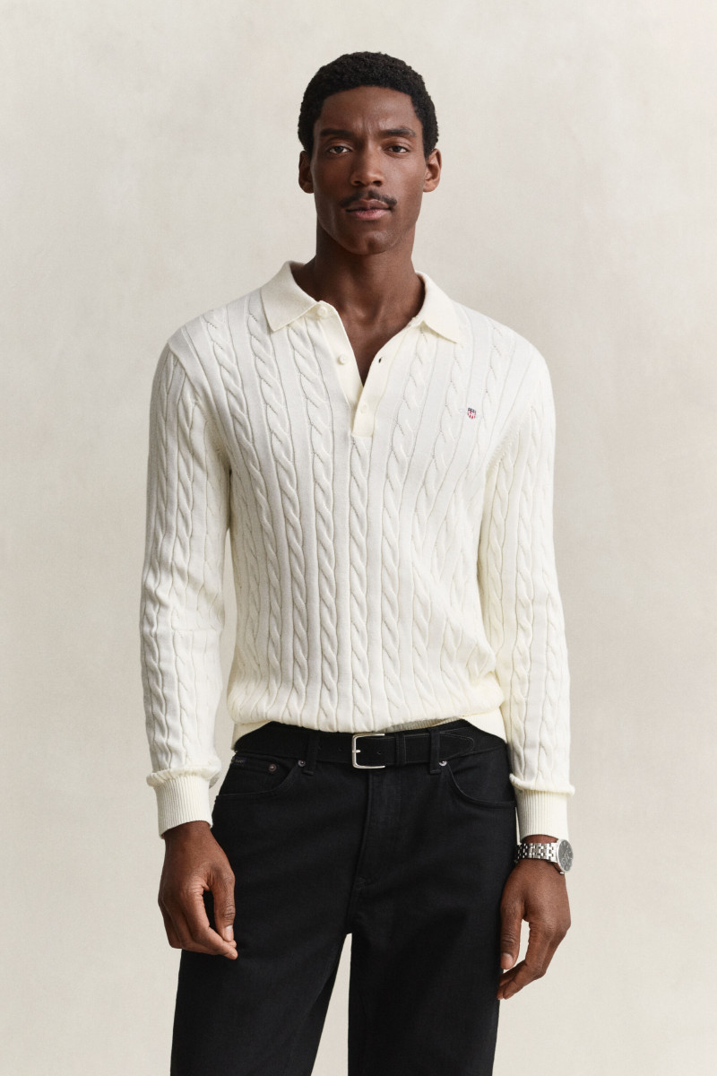 SVETER GANT COTTON CABLE POLO CREAM