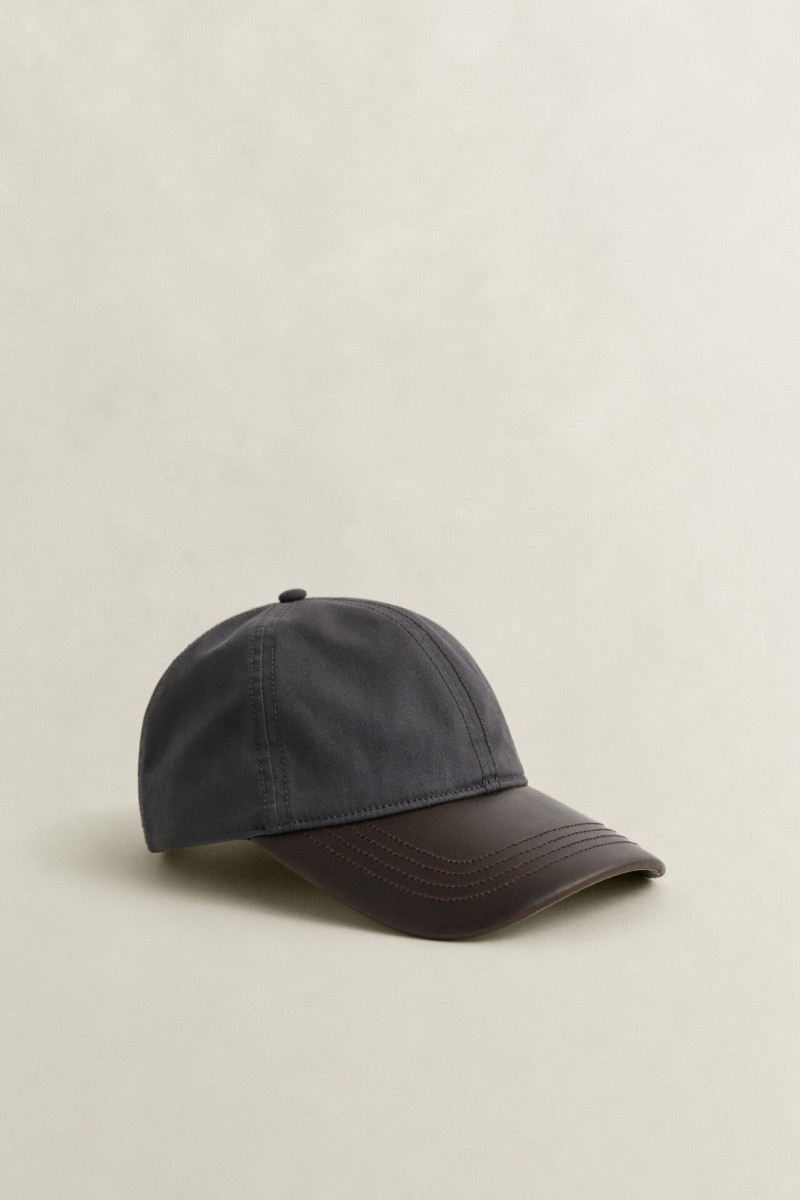 ŠILTOVKA GANT LEATHER VISOR WAXED CAP DUSKY ANTHRACITE