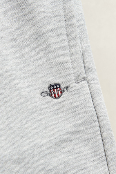 TRÉNINGRUHA RÖVIDNADRÁG GANT SHIELD LB SWEATSHORTS - Kép 2