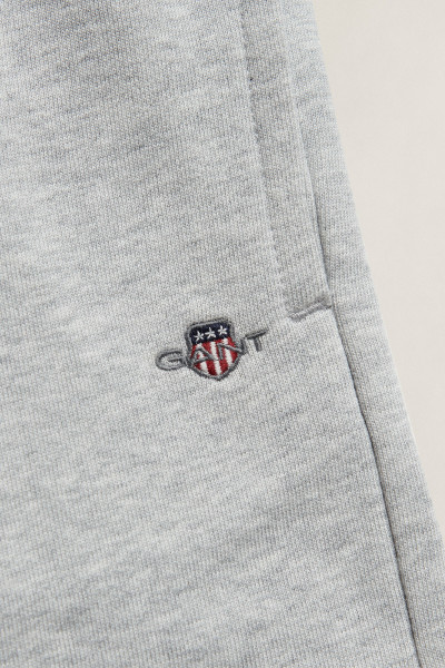 TEPLÁKOVÉ ŠORTKY GANT SHIELD LB SWEATSHORTS - Fotografia č. 6