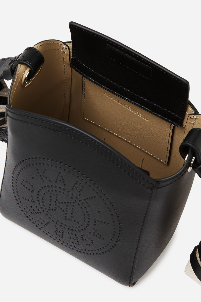 Kabelka Karl Lagerfeld K/Circle Sm Bucket Perforated Black