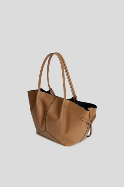 KABELKA KARL LAGERFELD K/PIERCED MD TOTE - Fotografia č. 3