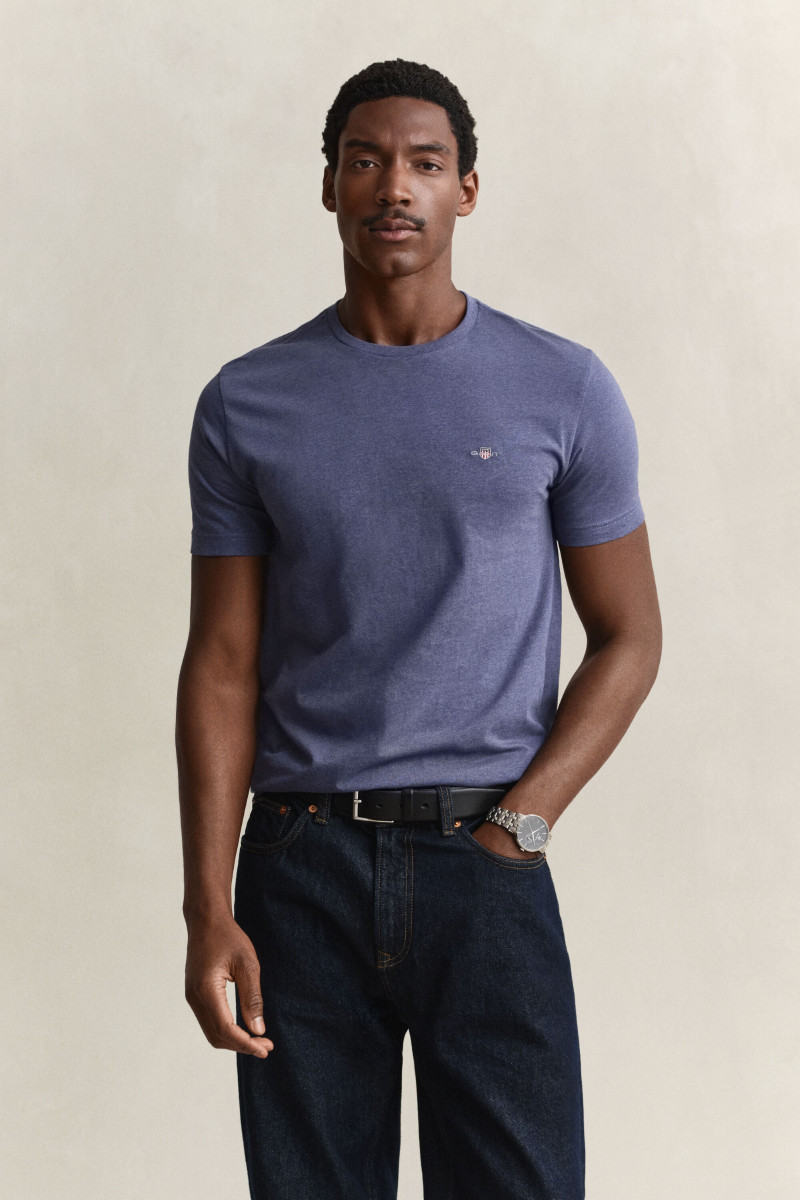 TRIČKO GANT REG SHIELD SS T-SHIRT DARK JEANSBLUE MELANGE