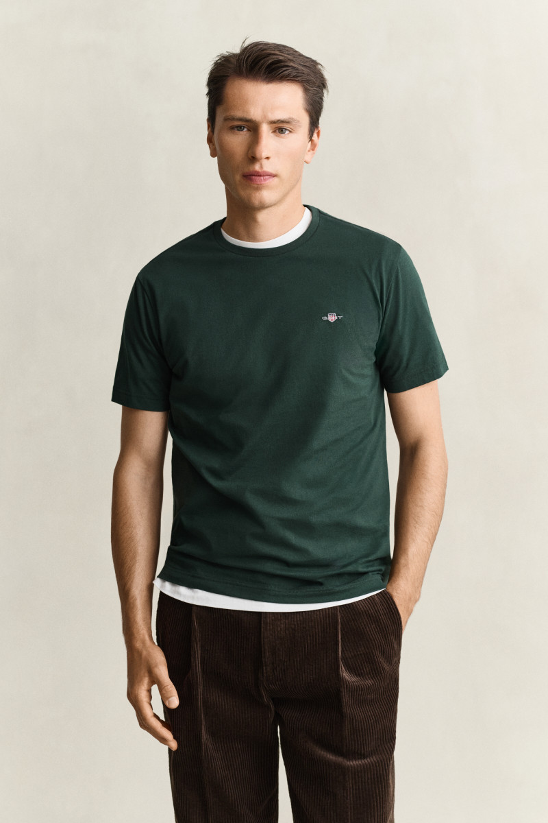 TRIČKO GANT REG SHIELD SS T-SHIRT TARTAN GREEN