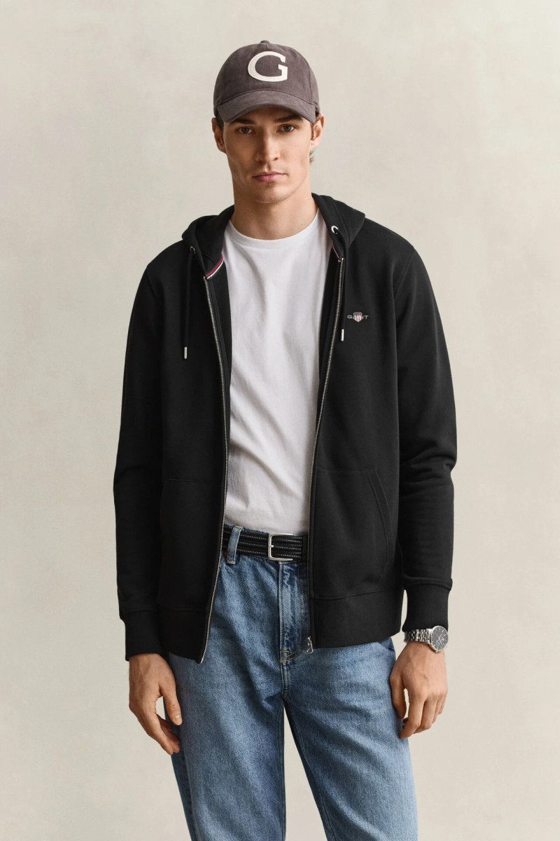 MIKINA GANT REG SHIELD FULL ZIP HOODIE BLACK