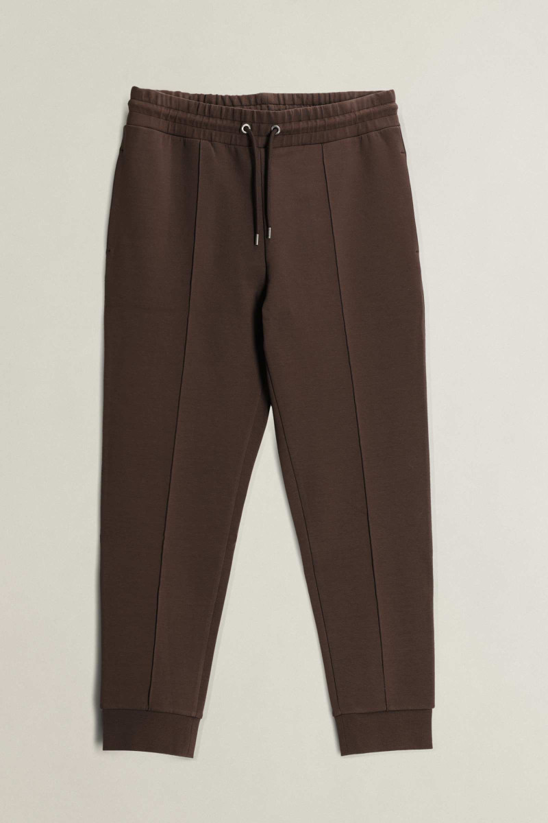 TEPLÁKY GANT INTERLOCK SWEATPANTS BLACK BROWN
