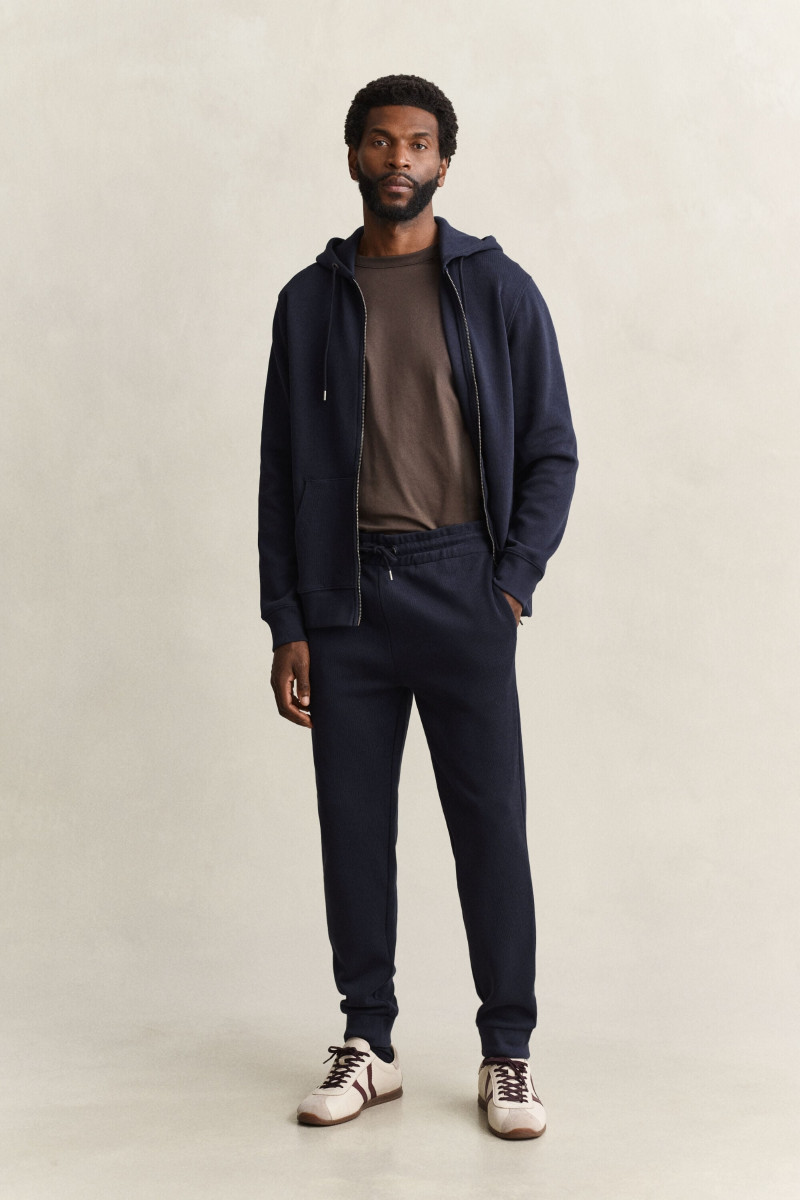 TEPLÁKY GANT SACKER RIB SWEATPANTS EVENING BLUE
