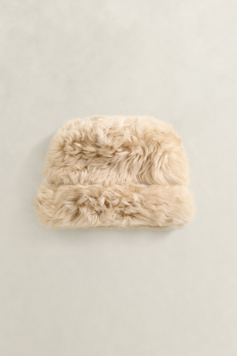 KLOBÚK GANT SHEARLING HAT CARAMEL BROWN