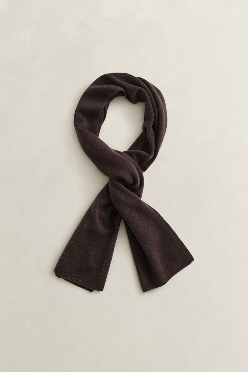 SÁL GANT WOOL CASHMERE SCARF DEEP BROWN