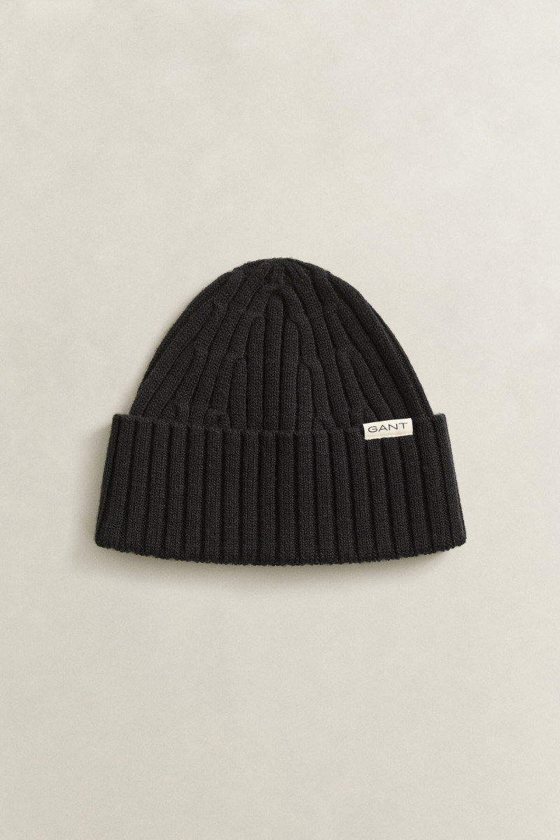 ČAPICA GANT MERINO HIGH BEANIE BLACK