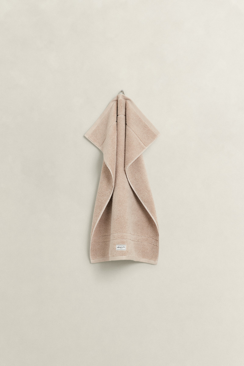 UTERÁK GANT PREMIUM TOWEL 30X50 SILVER SAND