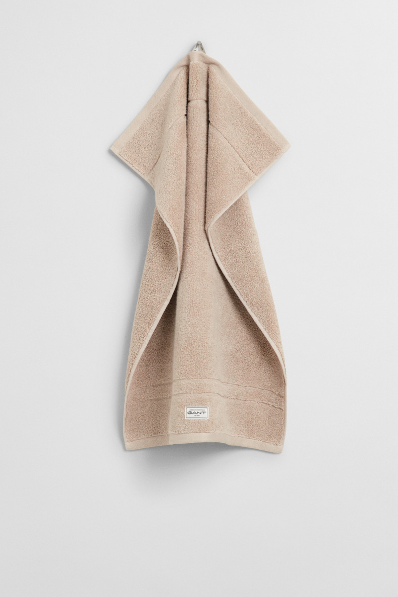 UTERÁK GANT PREMIUM TOWEL 50X100 SILVER SAND