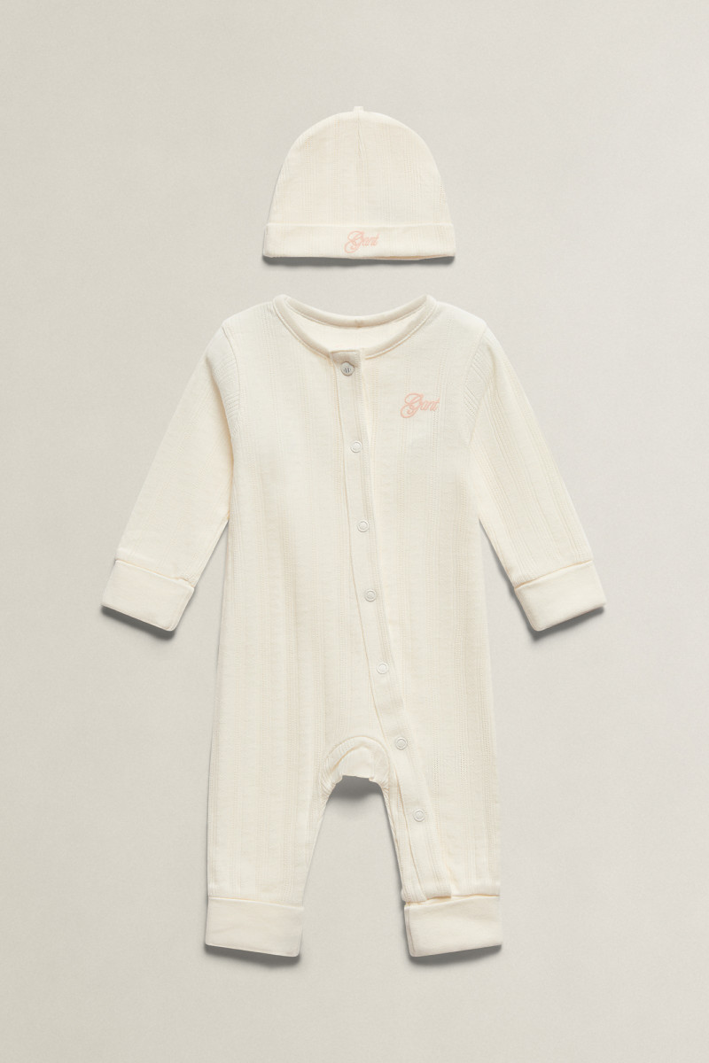 DETSKÝ SET GANT POINTELLE LS ROMPER & HAT SET CREAM