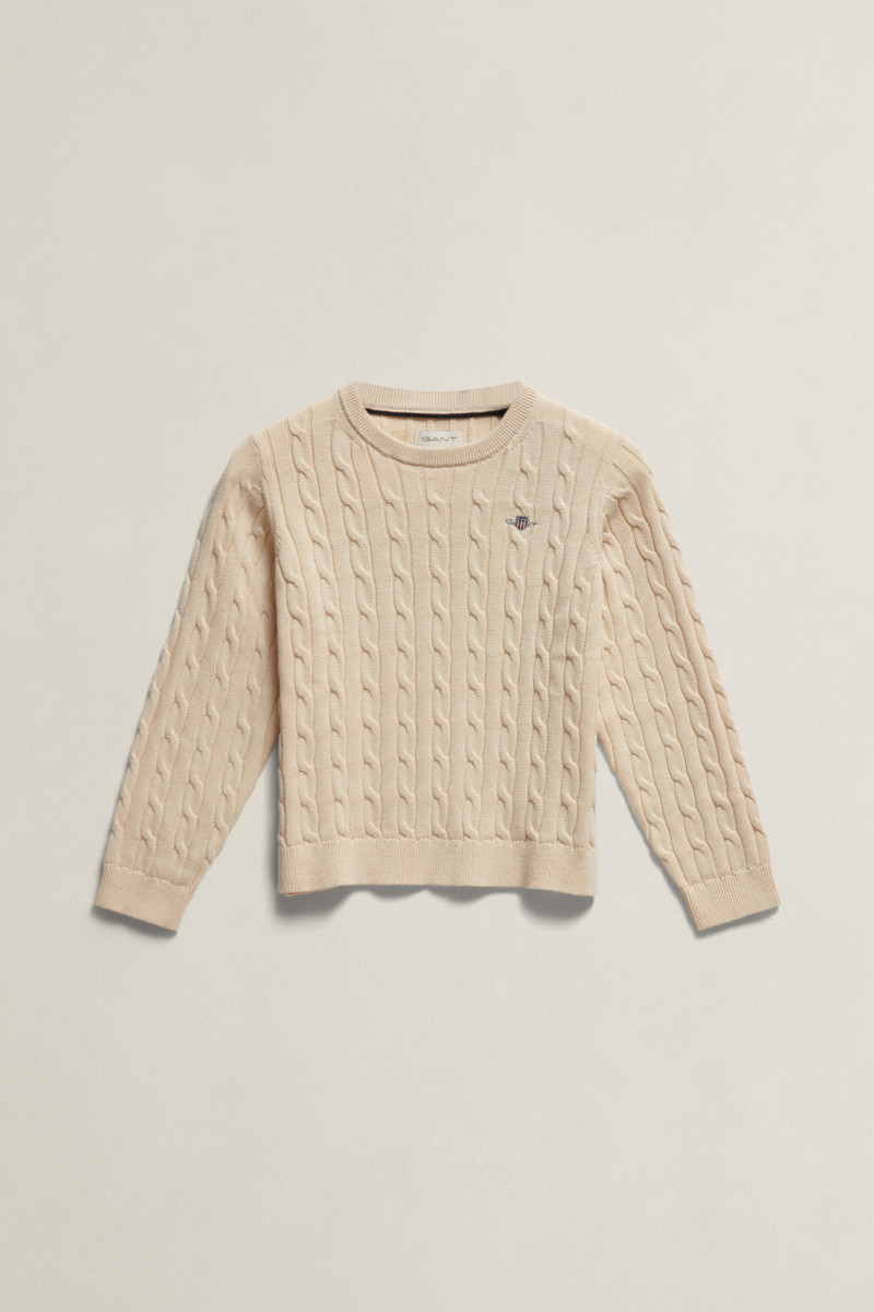 SVETER GANT SHIELD COTTON CABLE NECK SWEATER CREAMED WHITE