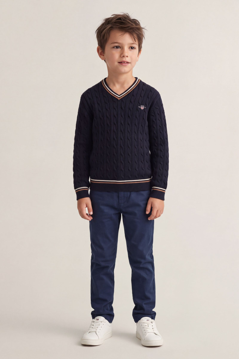 SVETER GANT CABLE V NECK CRICKET SWEATER EVENING BLUE