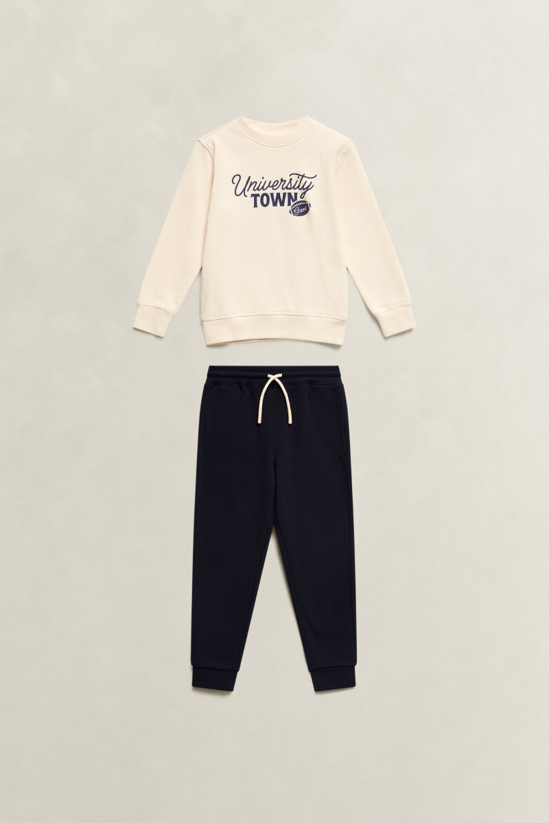 TEPLÁKOVÁ SÚPRAVA GANT UNI GRAPHIC CREW AND SWEATPANT SET EVENING BLUE