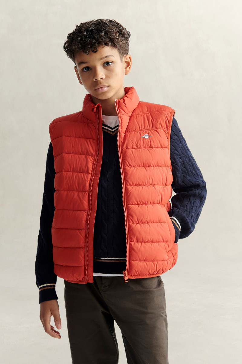 VESTA GANT LIGHTWEIGHT QUILTED VEST MAPLE FIRE