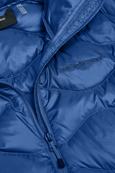 KABÁT PEAK PERFORMANCE W HELIUM DOWN COAT - Fotografia č. 9