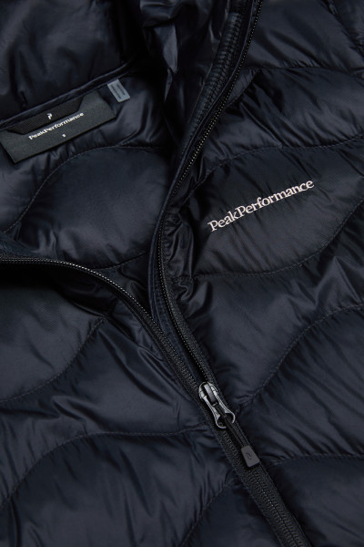 KABÁT PEAK PERFORMANCE W HELIUM DOWN COAT - Fotografia č. 4