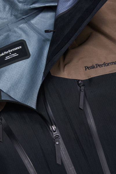 BUNDA PEAK PERFORMANCE M VERTICAL GORE-TEX PRO J-OFFBLACK - Fotografie č. 14